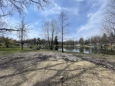 5-463 Woodhaven Lks, Sublette, IL 61367
