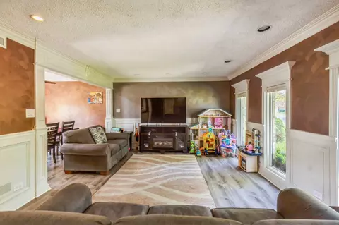912 Macgregor Rd, Lockport, IL 60441 photo 6