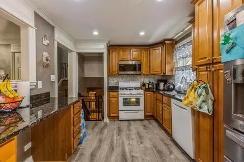912 Macgregor Rd, Lockport, IL 60441 photo 4