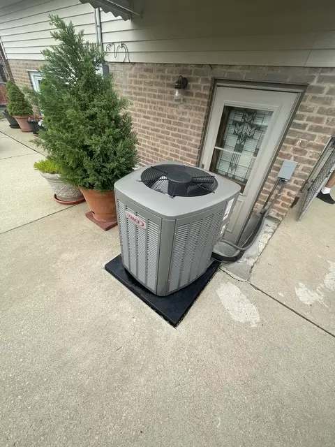 Other - 10752 S Avenue E, Chicago, IL 60617 photo 1 of 1