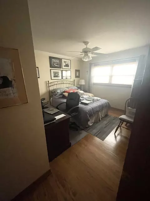Bedroom - 10752 S Avenue E, Chicago, IL 60617 photo 2 of 3