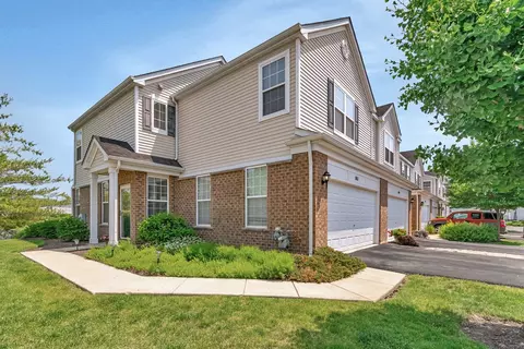 5011 Elmira Ct, Plainfield, IL 60586