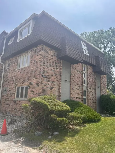 8515 S Kedzie Ave #3W, Chicago, IL 60652