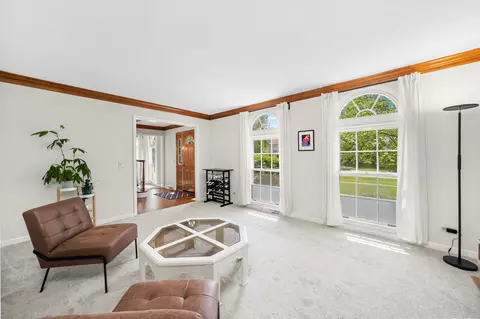 Living - 211 Danada Dr, Wheaton, IL 60189 photo 2 of 3