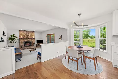 Dining - 211 Danada Dr, Wheaton, IL 60189 photo 3 of 3