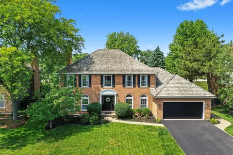 211 Danada Dr, Wheaton, IL 60189