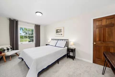 Bedroom - 211 Danada Dr, Wheaton, IL 60189 photo 9 of 10