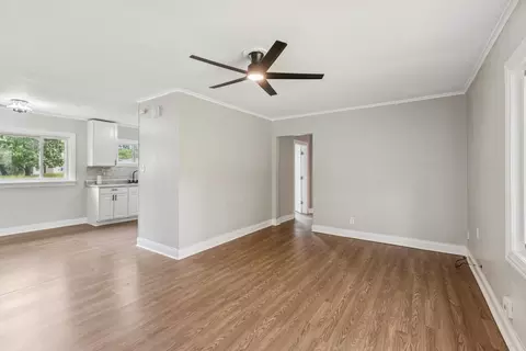 Living - 16050 Homan Ave, Markham, IL 60428 photo 2 of 5