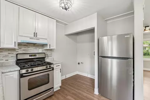 Kitchen - 16050 Homan Ave, Markham, IL 60428 photo 2 of 3