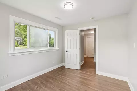 Bedroom - 16050 Homan Ave, Markham, IL 60428 photo 1 of 4