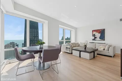 57 E Delaware Pl #3703, Chicago, IL 60611 photo 11