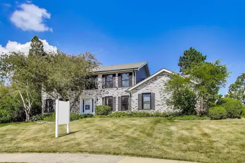 3513 Regent Dr, Hoffman Estates, IL 60067
