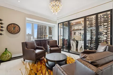 77 E Walton St #24B, Chicago, IL 60611 photo 25