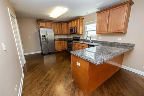 Kitchen - 340 Hubbard Ave, Elgin, IL 60123 photo 1 of 2