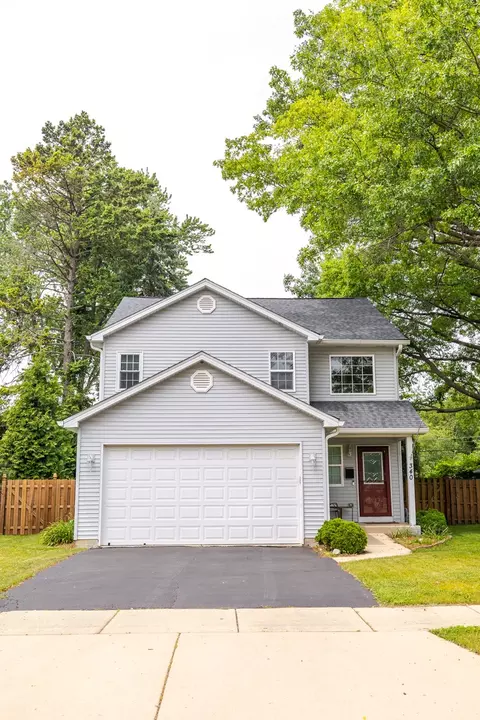 340 Hubbard Ave, Elgin, IL 60123
