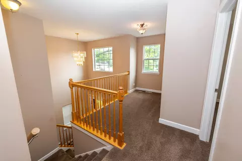 Entry Way - 340 Hubbard Ave, Elgin, IL 60123 photo 3 of 4
