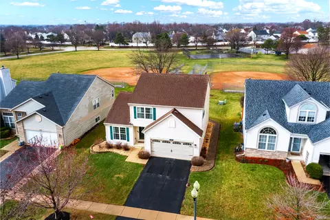 1792 Autumn Woods Ln, Romeoville, IL 60446