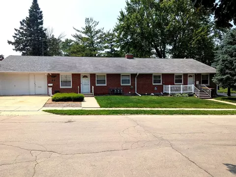 1102-1104 S Pine Ave, Freeport, IL 61032 photo 31