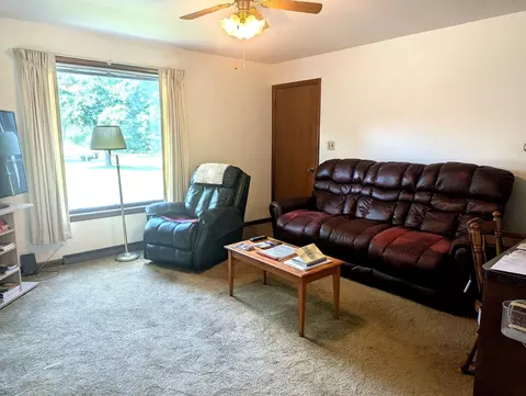 1102-1104 S Pine Ave, Freeport, IL 61032 photo 26