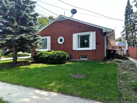 1102-1104 S Pine Ave, Freeport, IL 61032 photo 29