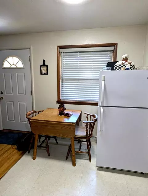 1102-1104 S Pine Ave, Freeport, IL 61032 photo 24