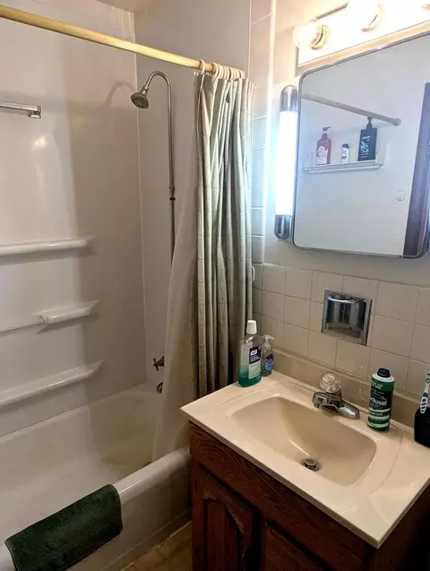 1102-1104 S Pine Ave, Freeport, IL 61032 photo 28