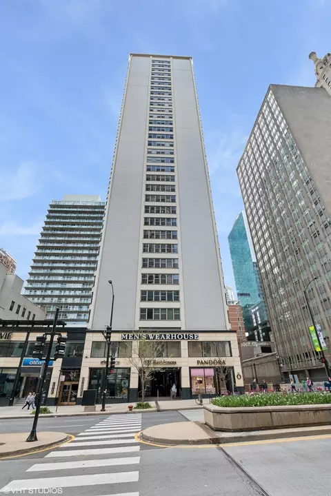 535 N Michigan Ave #1209, Chicago, IL 60611