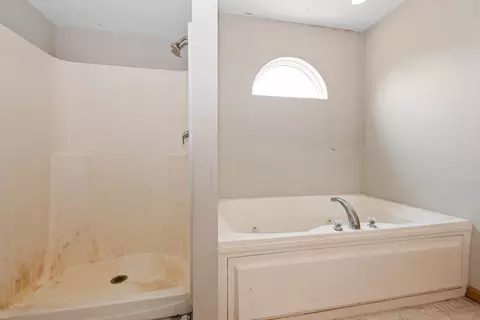 Bath - 25813 S Geranium Ln, Monee, IL 60449 photo 3 of 4