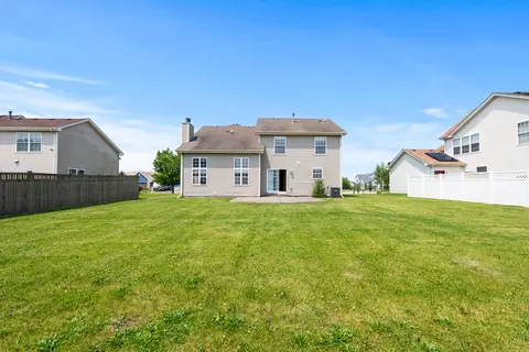 Exterior - 25813 S Geranium Ln, Monee, IL 60449 photo 3 of 5