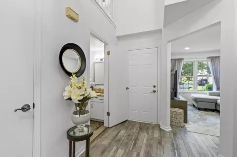 Entry Way - 706 Brandon Pl, Wheeling, IL 60090 photo 1 of 4