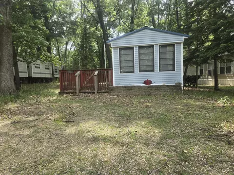 1722 Woodhaven, Sublette, IL 61367