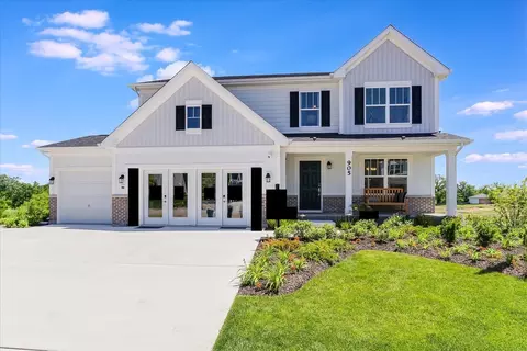 905 Mildred Dr, Marengo, IL 60152