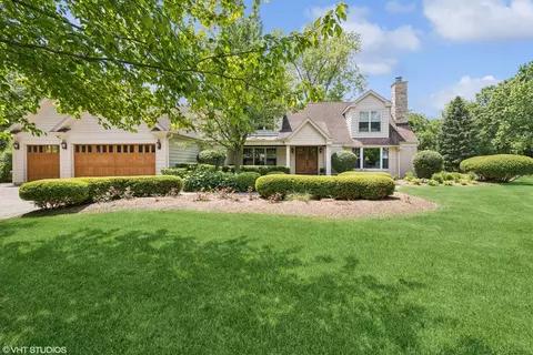 235 Valley Rd, Trout Valley, IL 60013
