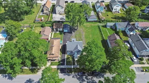 View/Area - 536 E 155th St, Phoenix, IL 60426 photo 1 of 5