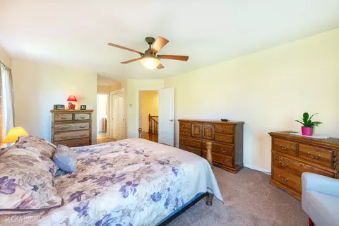 Bedroom - 1110 Pine Valley Ct, Elgin, IL 60124 photo 2 of 4
