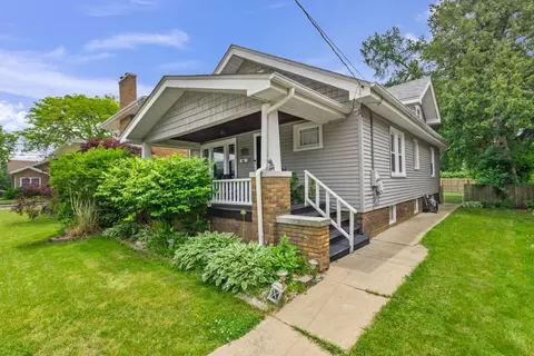 2417 Crosby St, Rockford, IL 61107