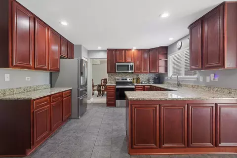 1519 Parkside Dr, Plainfield, IL 60586 photo 7