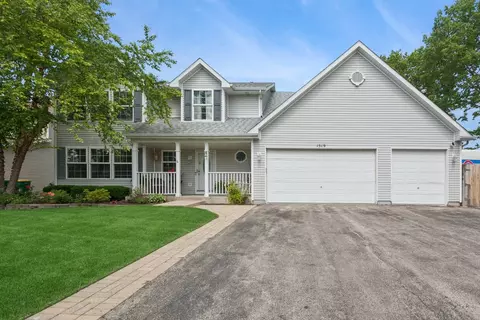 1519 Parkside Dr, Plainfield, IL 60586 photo 2