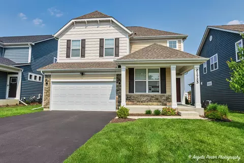 21725 N Ashley St, Kildeer, IL 60047