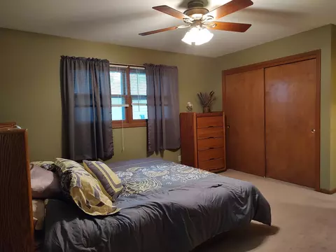 Bedroom - 617 E Jackson St, Belvidere, IL 61008 photo 1 of 4