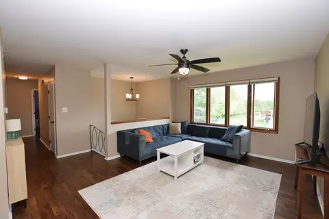 1116 Oakleaf Ave, Mchenry, IL 60051 photo 9