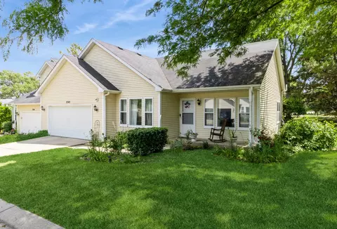 2343 Horned Owl Ct, Elgin, IL 60123