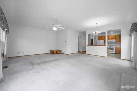 1909 Lakeside Dr, Montgomery, IL 60538 photo 11