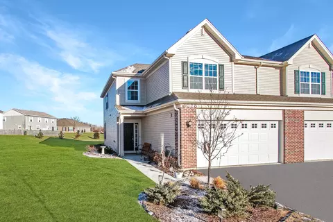 8506 Stillwater Rd, Wonder Lake, IL 60097