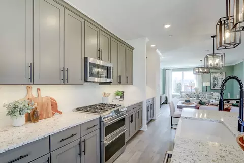 1060 E Oakton St, Des Plaines, IL 60018 photo 17
