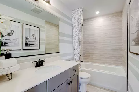 1060 E Oakton St, Des Plaines, IL 60018 photo 29
