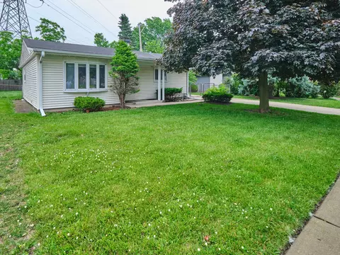 109 George Rd, Wheeling, IL 60090