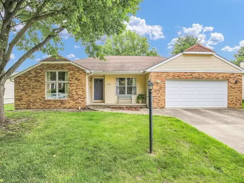 3204 Fawn Hill Ct, Urbana, IL 61802