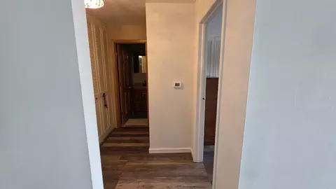 Entry Way - 9446 Dee Rd #2E, Des Plaines, IL 60016 photo 1 of 1