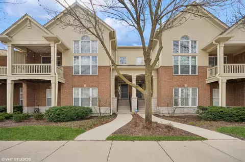 504 S Commons Ct #504, Deerfield, IL 60015